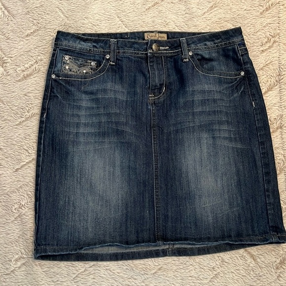 Earl Jean Embellished Denim Skirt Size 10 - Picture 1 of 5